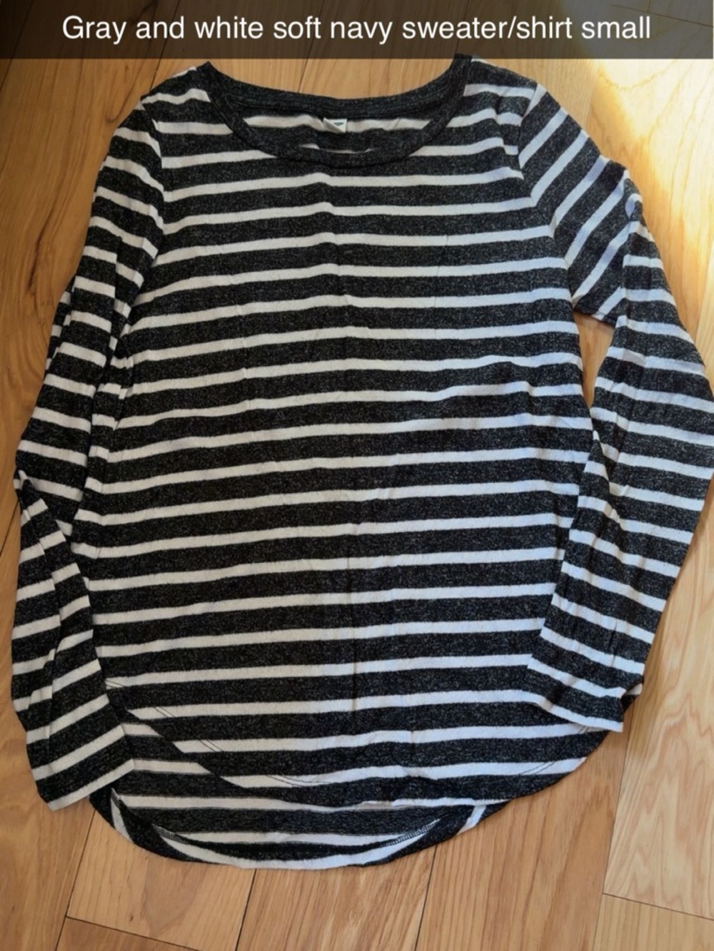 Old navy sweater shirt